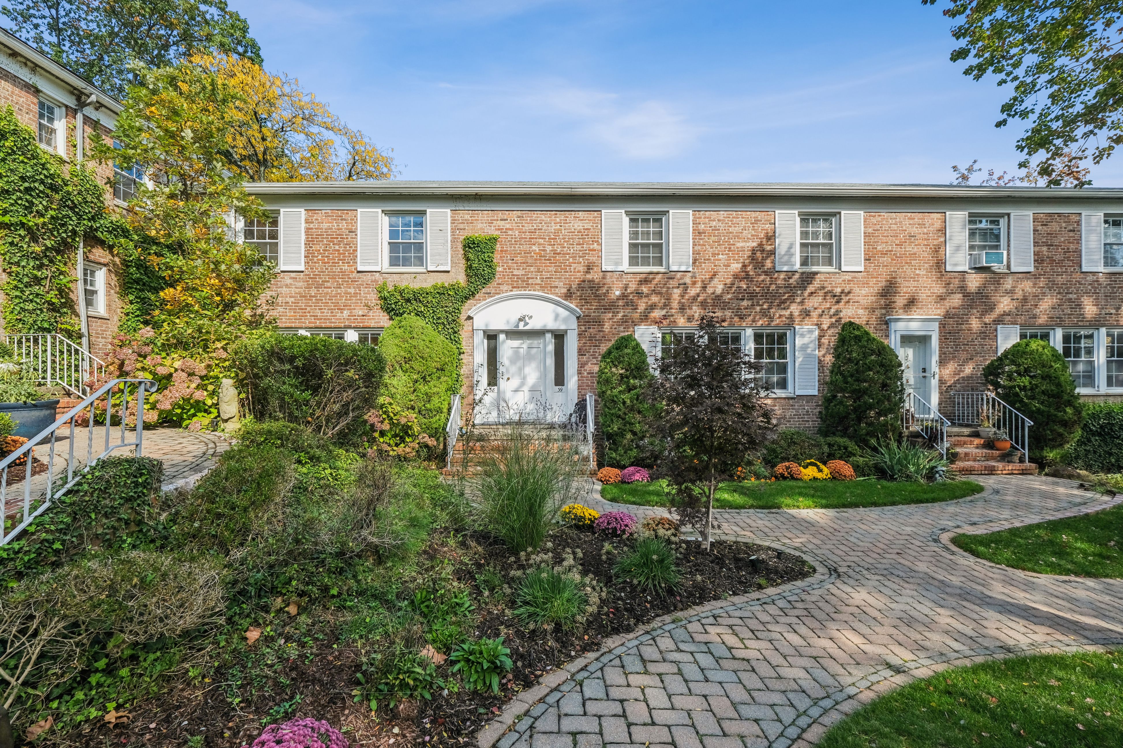 12 South Mountain Avenue Unit 38